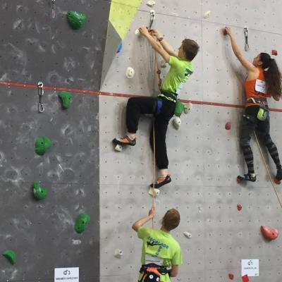 received_1413869761995781